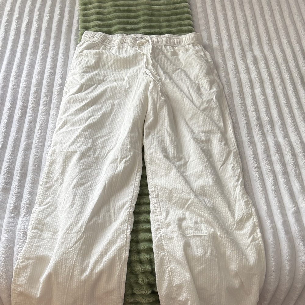 Hollister Women’s linen pants